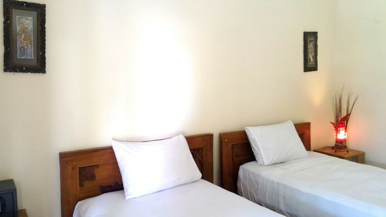 Hotel Astawa House