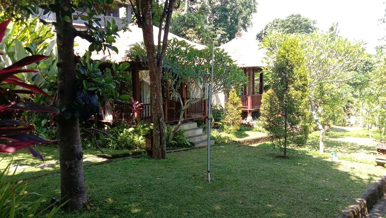 Hotel Astawa House