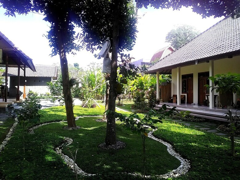 Hotel Astawa House