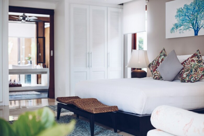 5 Bedroom Beach Front Villa Lotus
