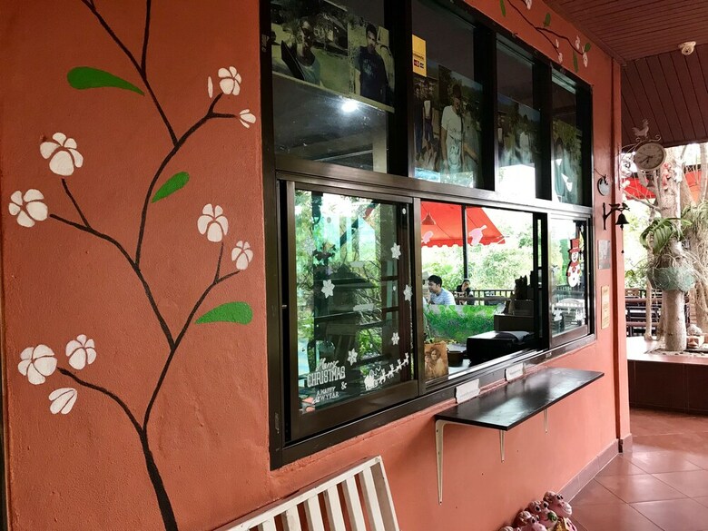 Hotel Baan Suan Rojjana