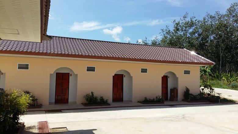 Hotel Banana Resort Sadao