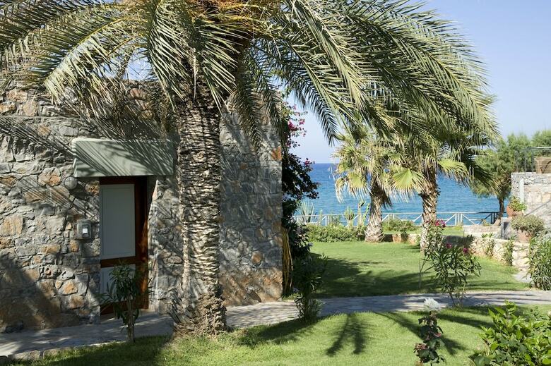 Hotel Ikaros Beach Resort & Spa