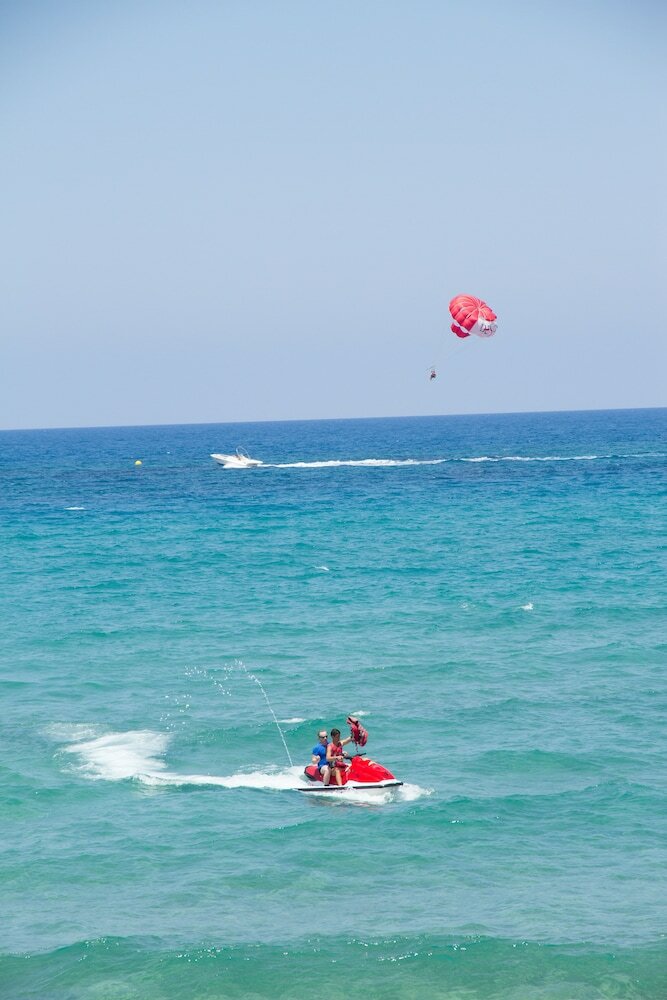 Hotel Ikaros Beach Resort & Spa