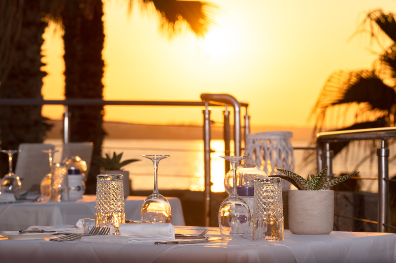 Hotel Ikaros Beach Resort & Spa