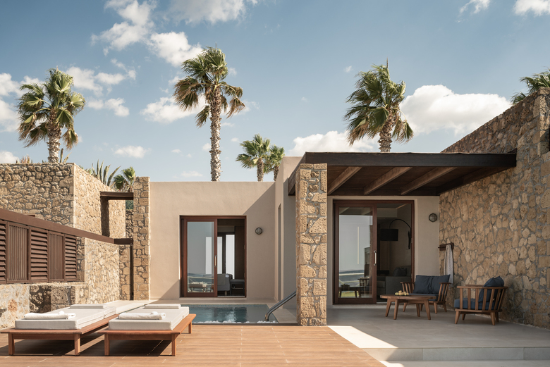 Hotel Ikaros Beach Resort & Spa