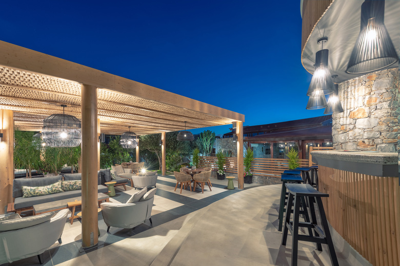 Hotel Ikaros Beach Resort & Spa