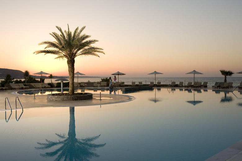 Hotel Ikaros Beach Resort & Spa