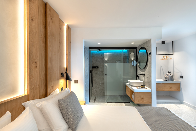 Hotel Ikaros Beach Resort & Spa