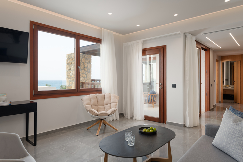 Hotel Ikaros Beach Resort & Spa