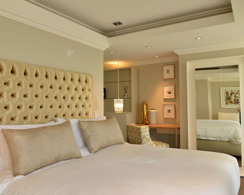 Hotel Cape Royale Luxury Suites