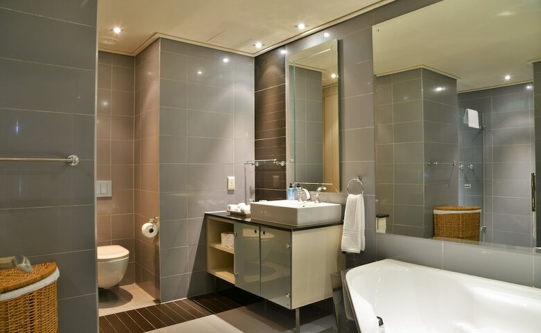 Hotel Cape Royale Luxury Suites