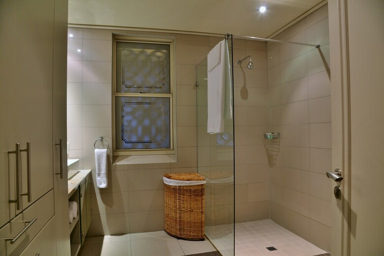 Hotel Cape Royale Luxury Suites