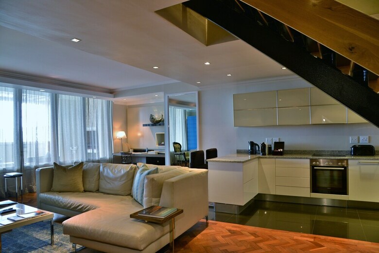 Hotel Cape Royale Luxury Suites