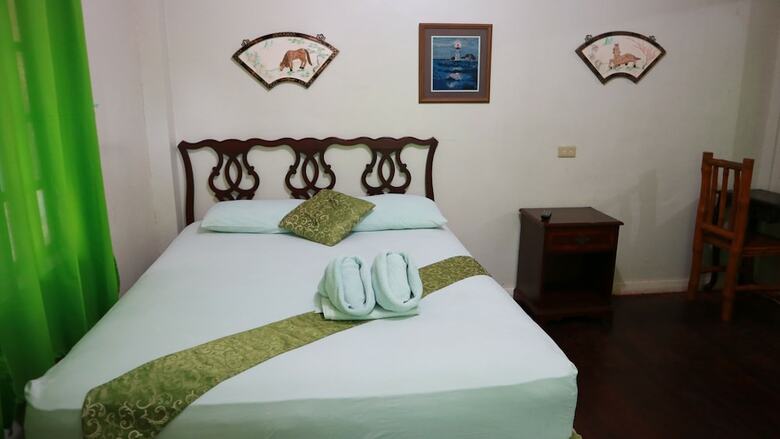 Bed & Breakfast Kianna Inn And Restobar