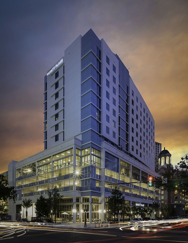 Hotel Hyatt Place St. Petersburg / Downtown