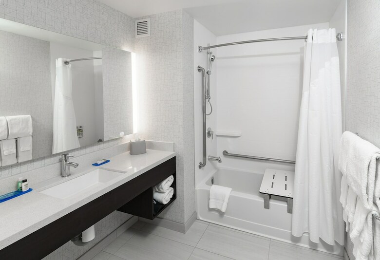 Hotel Holiday Inn Express & Suites Saskatoon East - University