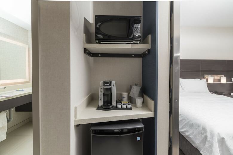Hotel Holiday Inn Express & Suites Saskatoon East - University