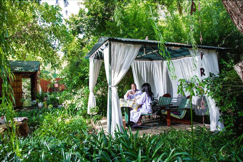 Hotel Hands On Retreat And Sleep Spa Craighall