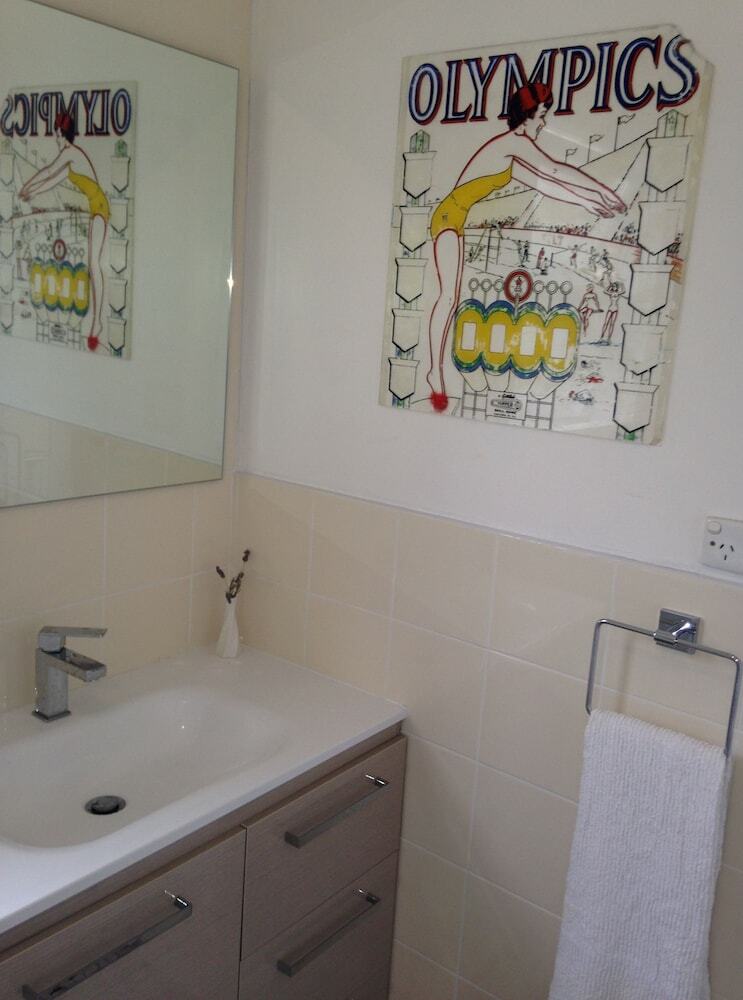 Hyams Beach House - A Secret Treasure