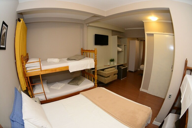Hotel Lorimar