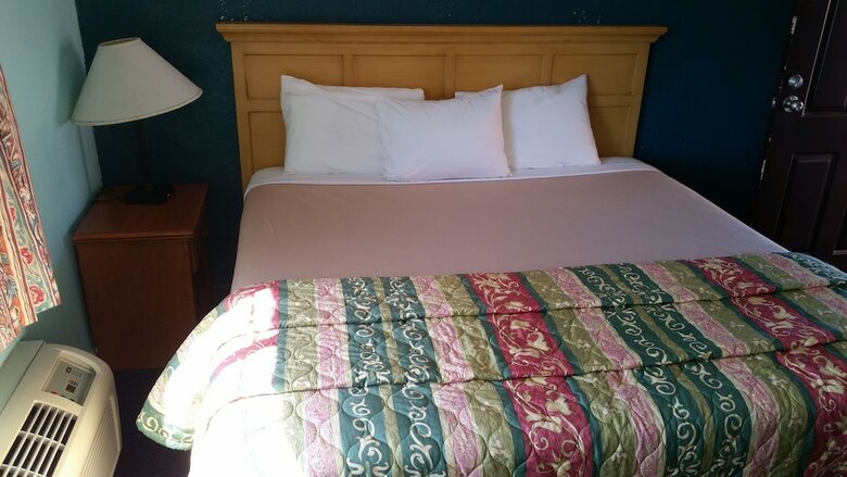 El Rancho Motel