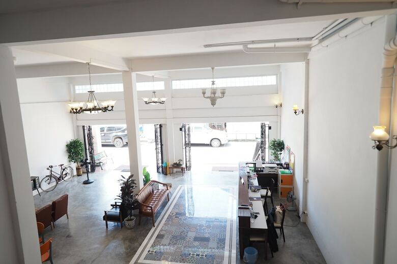Hostal Siri Krabi - Hostel