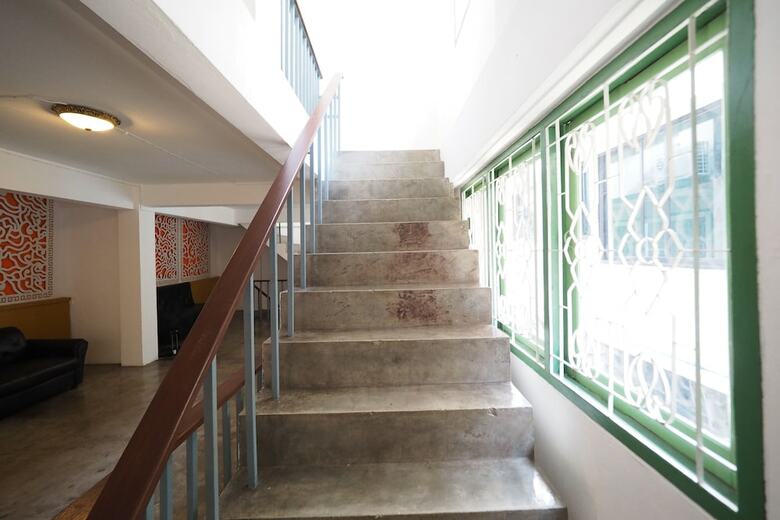 Hostal Siri Krabi - Hostel