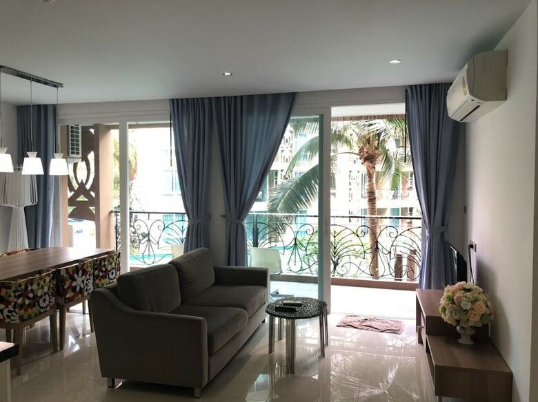 Aparthotel Atlantis Condo Resort Jomtien By Evt