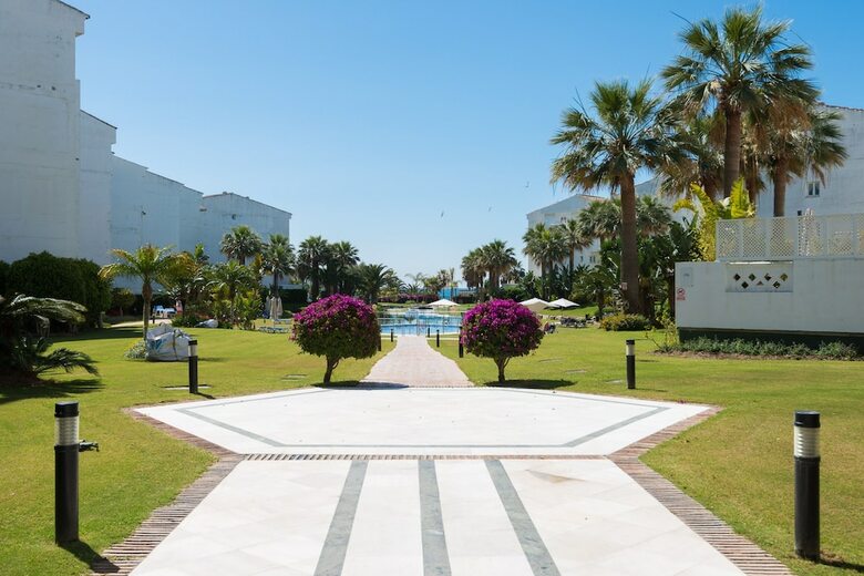 Apartamentos Puerto Banus Quiet Resort