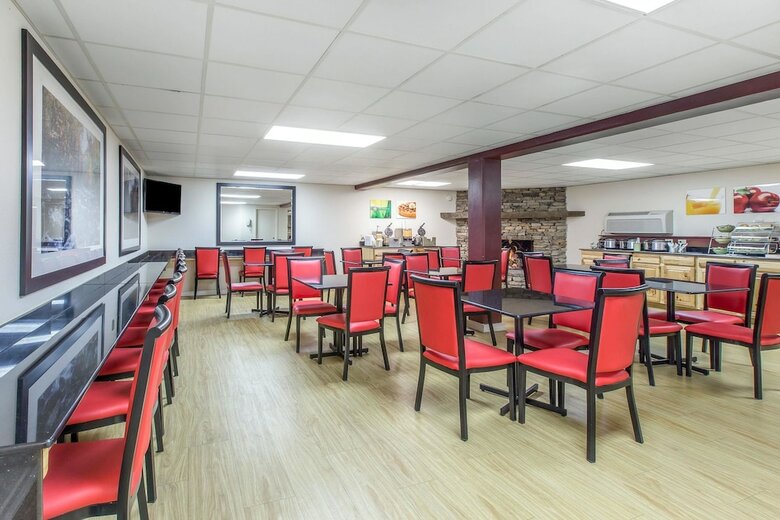 Hotel Quality Inn & Suites