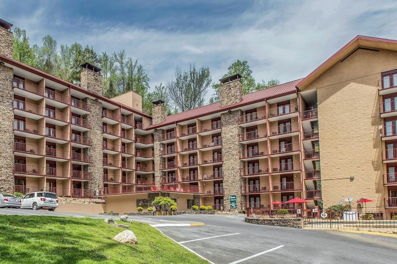 Hotel Quality Inn & Suites