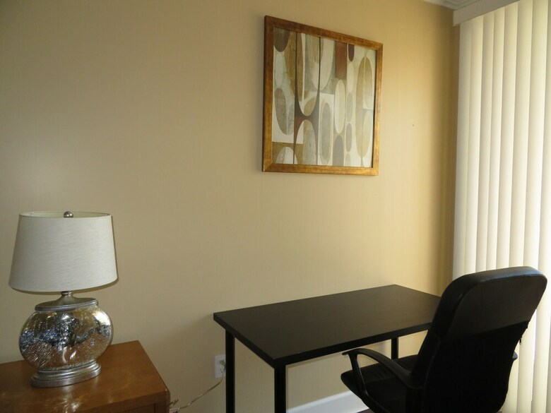 Apartamento 2 Bed / 2 Bath In Studio City