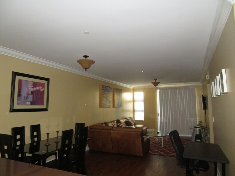 Apartamento 2 Bed / 2 Bath In Studio City