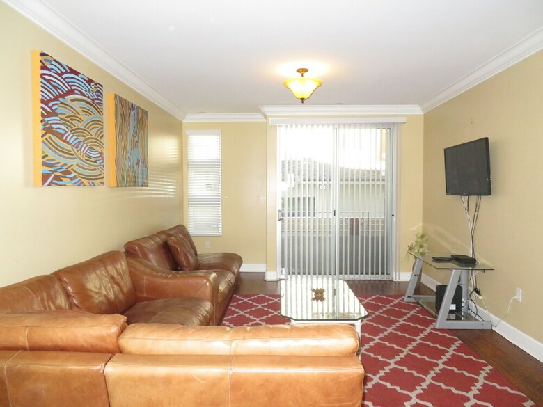 Apartamento 2 Bed / 2 Bath In Studio City