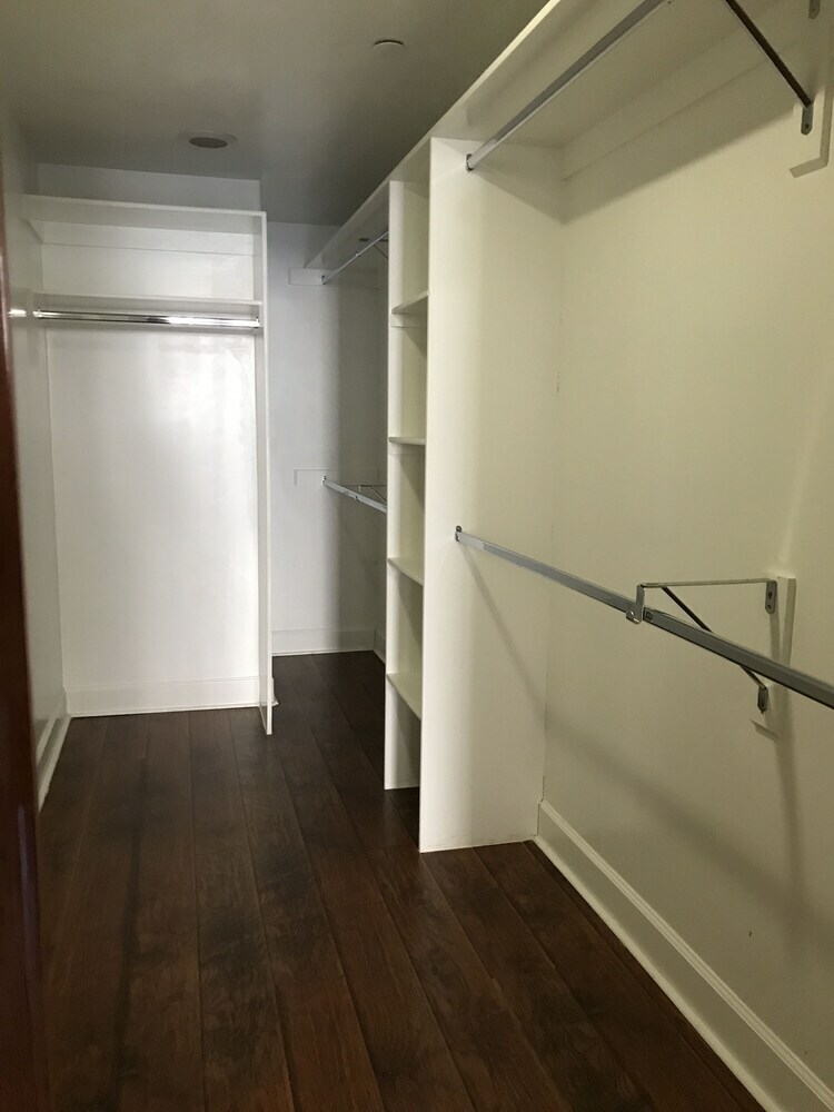 Apartamento 2 Bed / 2 Bath In Studio City