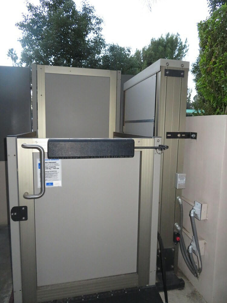 Apartamento 2 Bed / 2 Bath In Studio City