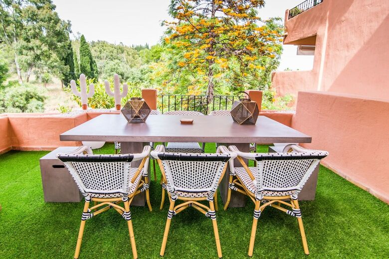 Apartamentos Golden Mile Oasis
