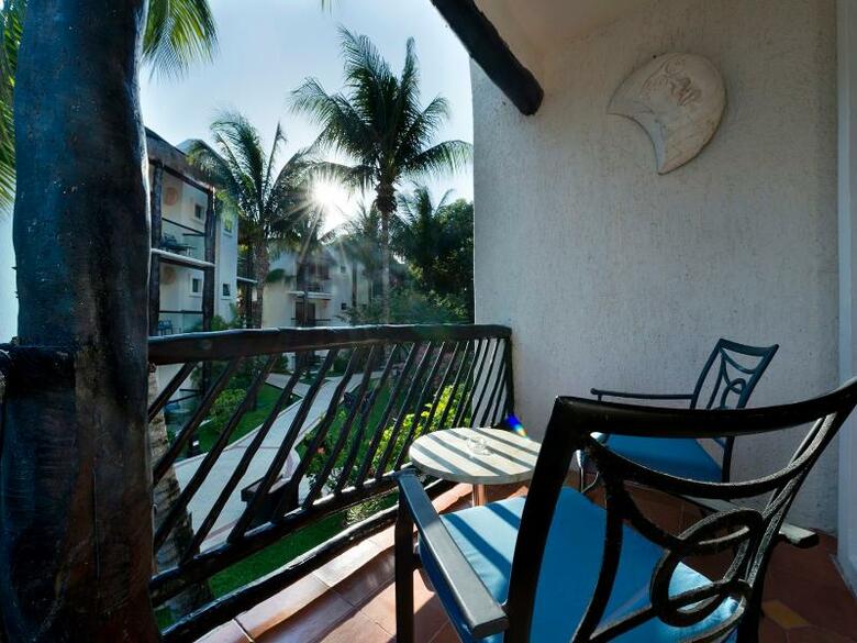 Hotel The Reef Playacar