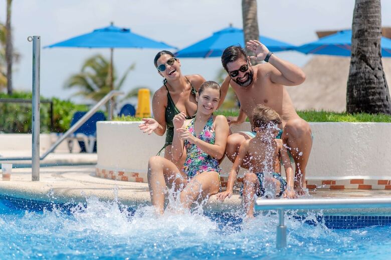 Hotel The Reef Playacar