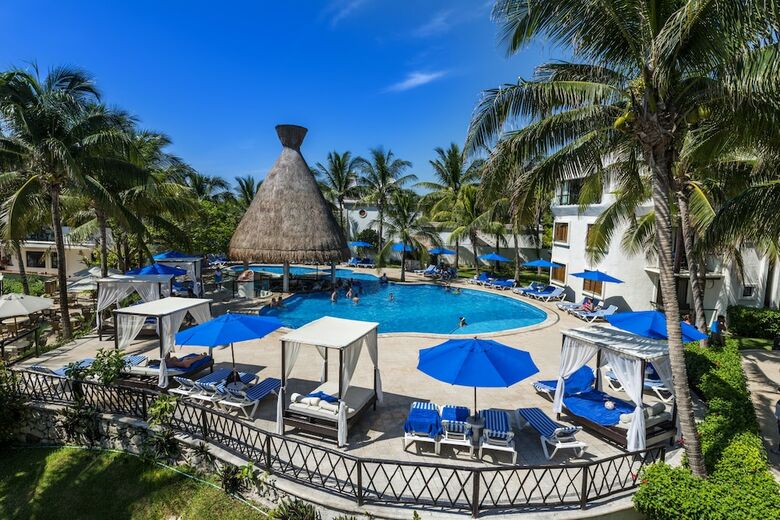 Hotel The Reef Playacar