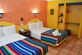 Hotel Hacienda Maria Bonita