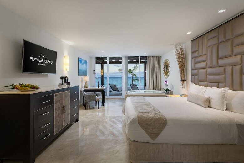 Hotel Playacar Palace