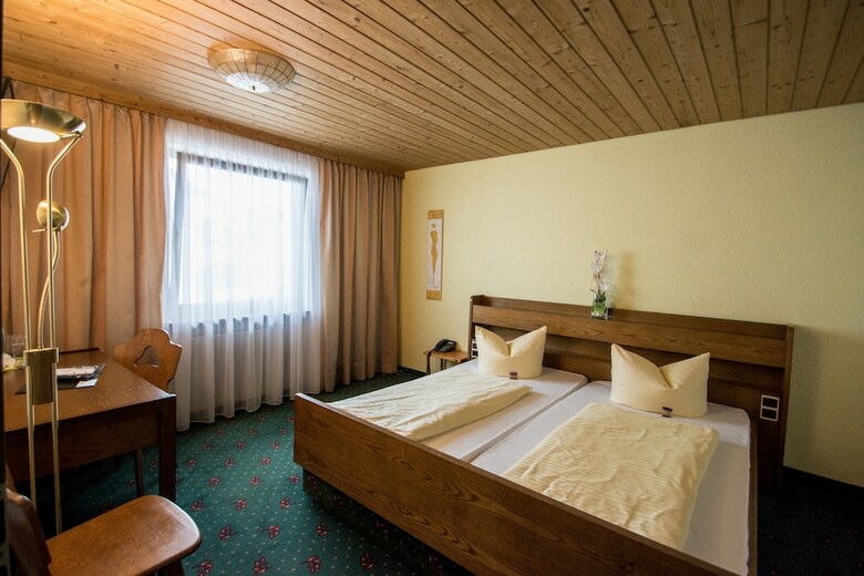 Hotel Avenue Altenfurt