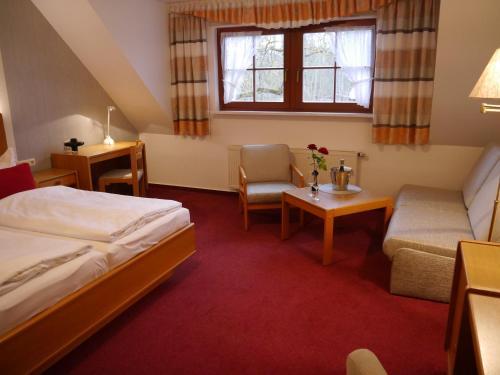 Hostal Hotelgasthof Lengefelder Warte