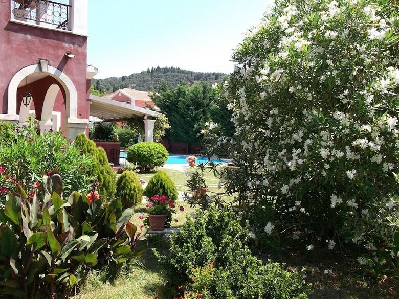 Villa de Loulia Hotel