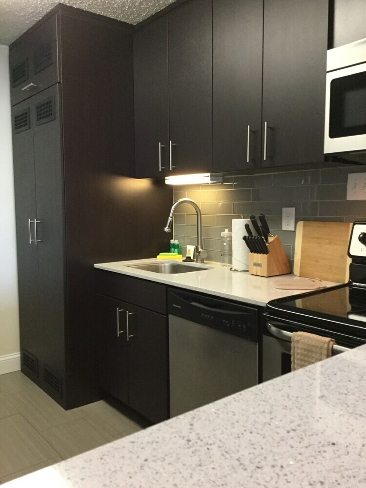Apartamentos Cook City Suites - Locust Street