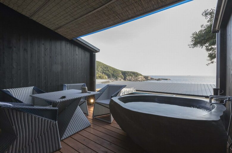 Xyz Private Spa And Seaside Resort