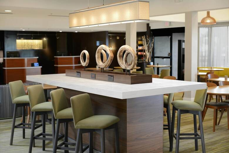 Hotel Courtyard By Marriott Dallas Central Expressway