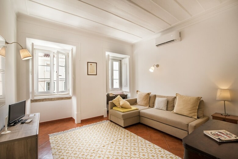Apartamentos Charming Alegria By Homing